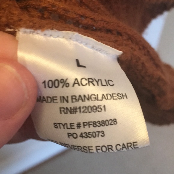 Mustard yellow/orange lace back sweater - Picture 4 of 6